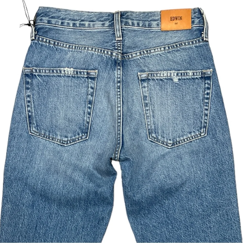 NWT Edwin CAI Classic Straight Jeans in Blue Shield Size 25